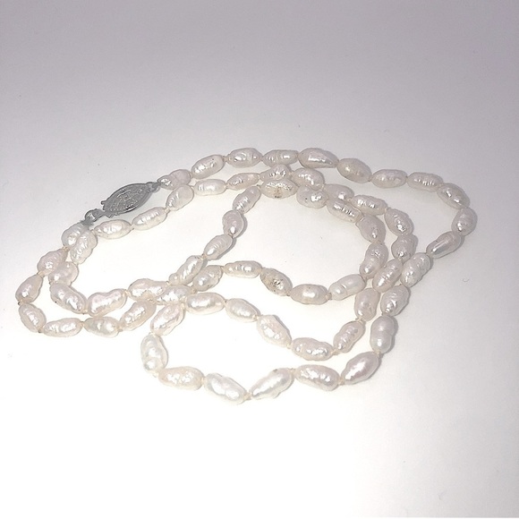 VTG Freshwater Biwa Rice Pearl Necklace Silver Tone Clasp 22” - Picture 1 of 3